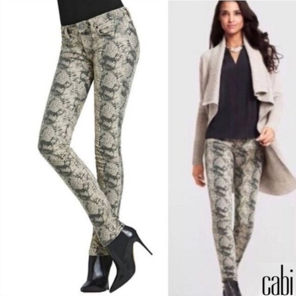 CAbi Diamondback Snakeskin Print Skinny Jeans Style 958 Size 8 - Picture 1 of 9